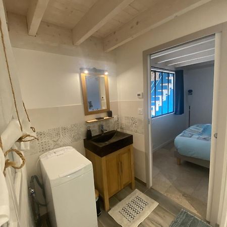La Cabane De Lily - T2 Classe 3 Etoiles Rochefort  Luaran gambar