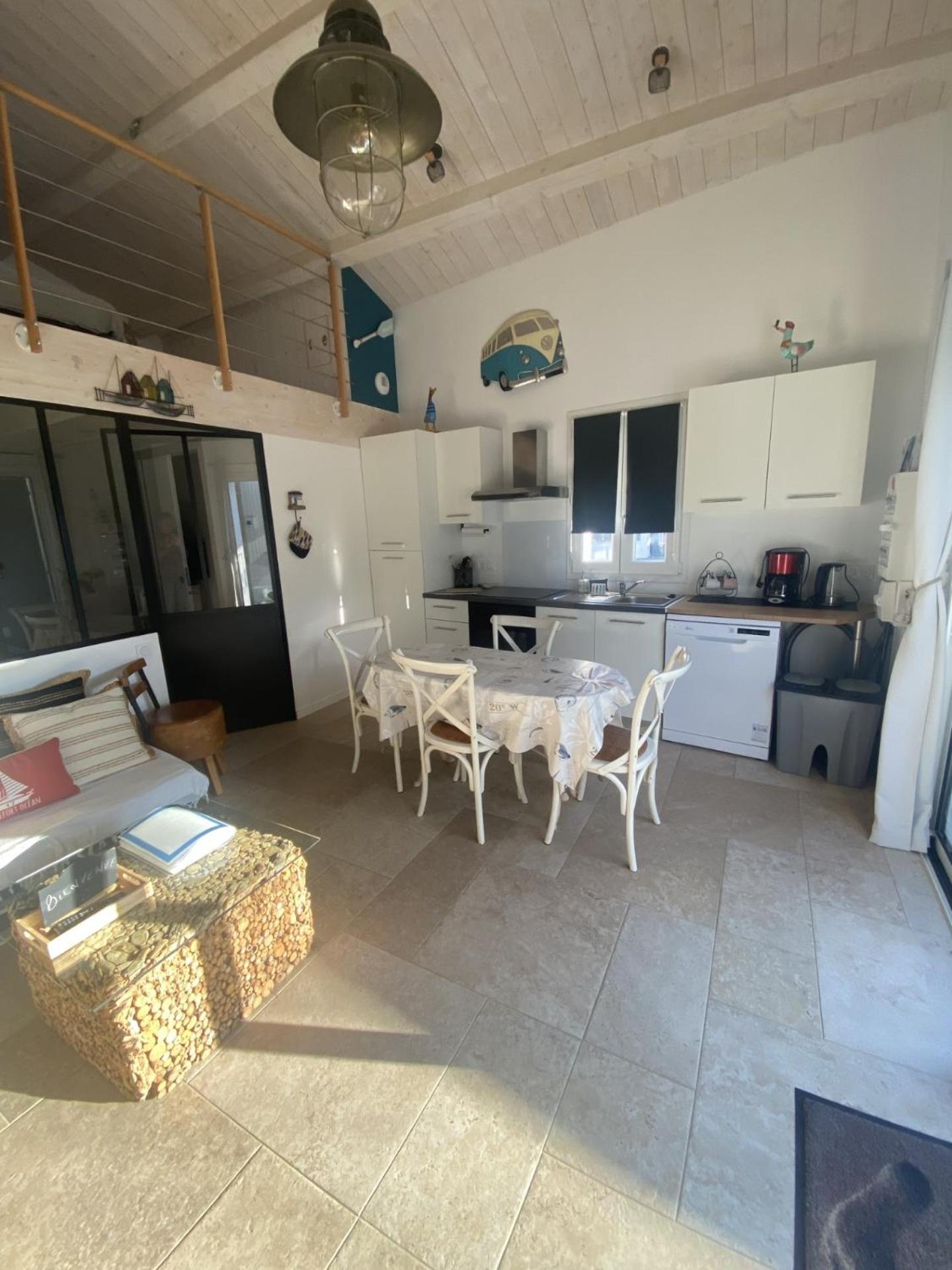 La Cabane De Lily - T2 Classe 3 Etoiles Rochefort  Luaran gambar